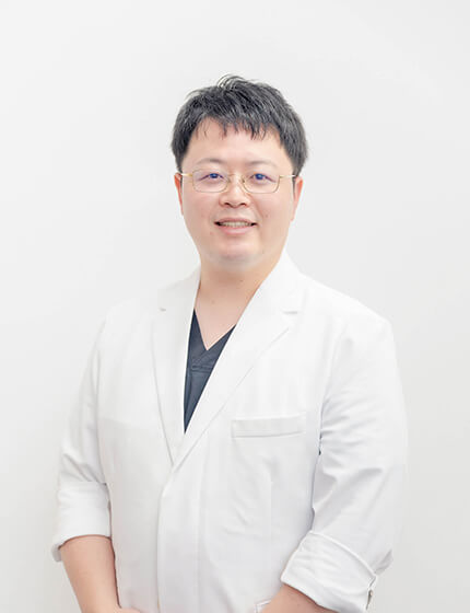 形成外科/美容外科 たなかクリニックの院長・田中 啓貴(たなか よしたか)